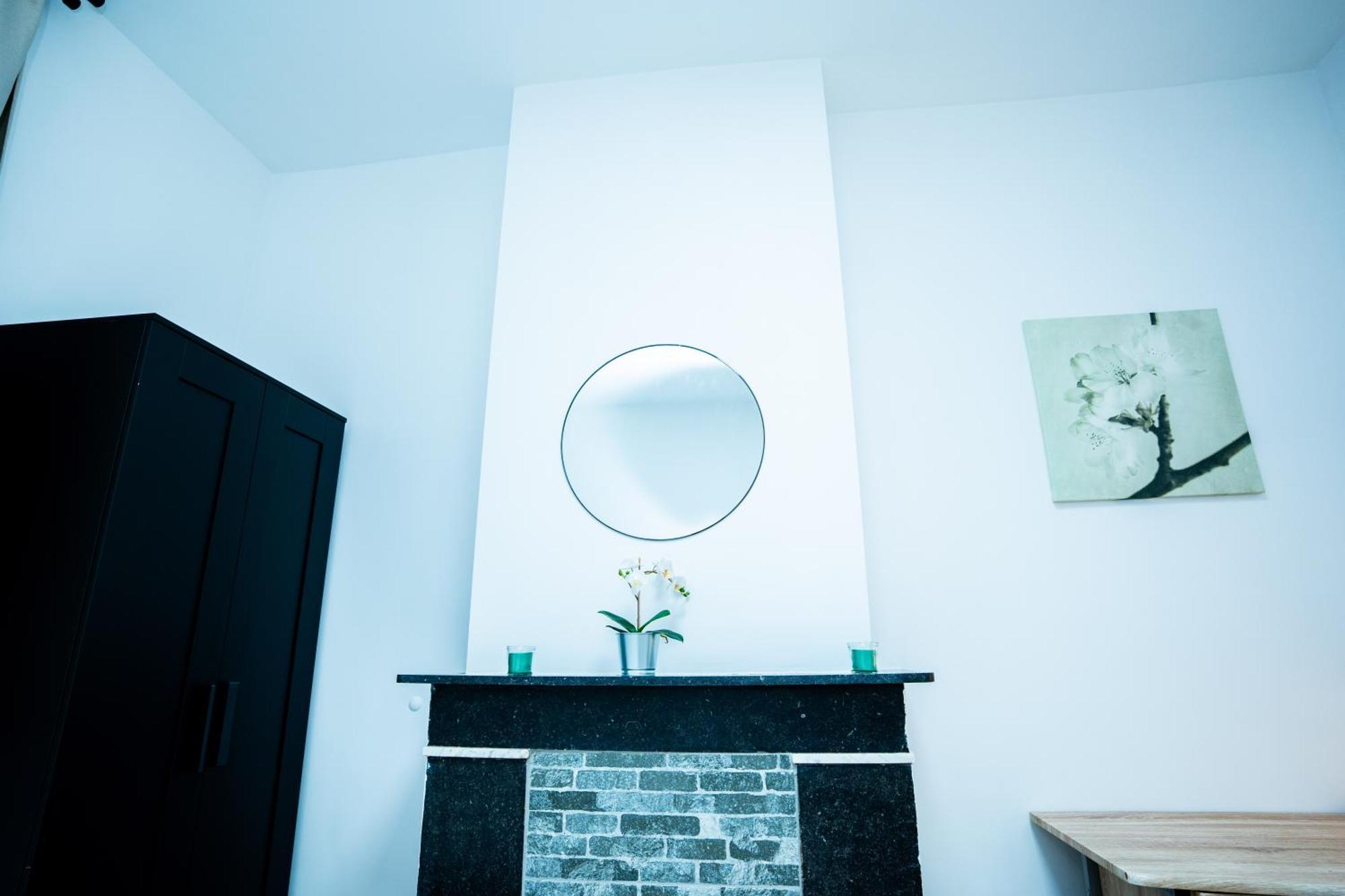 Chambre R1 Avec Salle De Bain Partagee Pres De L'Hopital De La Citadelle A Liège Eksteriør bilde